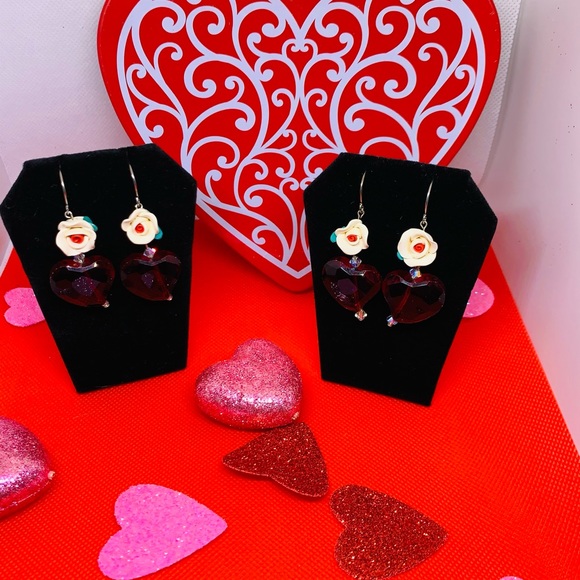 Earrings - Picture 3 of 5